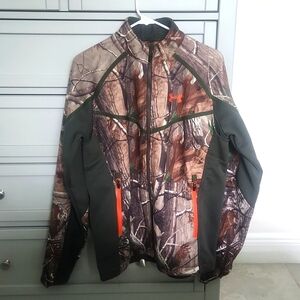 Under Armor Camo jacket M